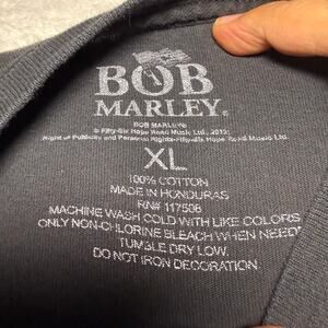 bob marley graphic tee size XL